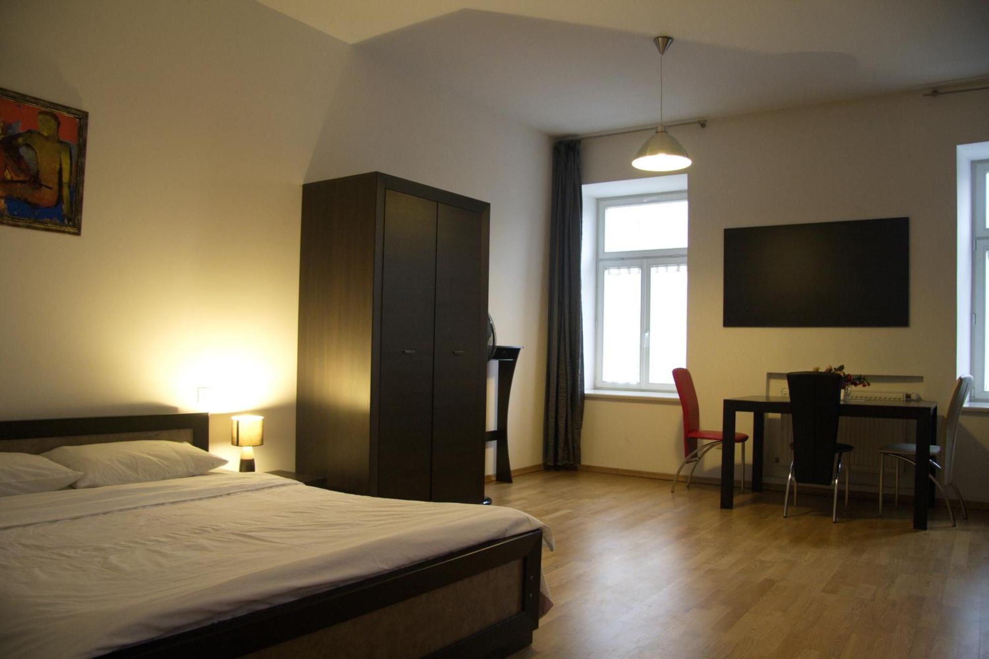 Apartment In The Centre Of Leópolis Habitación foto
