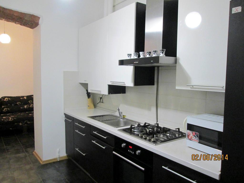 Apartment In The Centre Of Leópolis Exterior foto